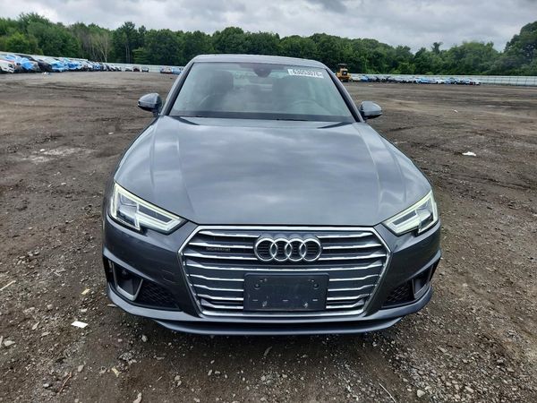 2019 AUDI A4 quattro Premium Plus