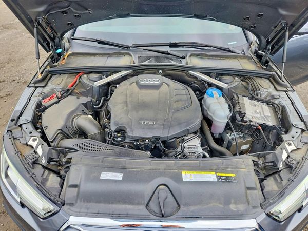 2019 AUDI A4 quattro Premium Plus