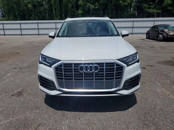 2020 AUDI Q7 quattro Premium Plus — DIRF