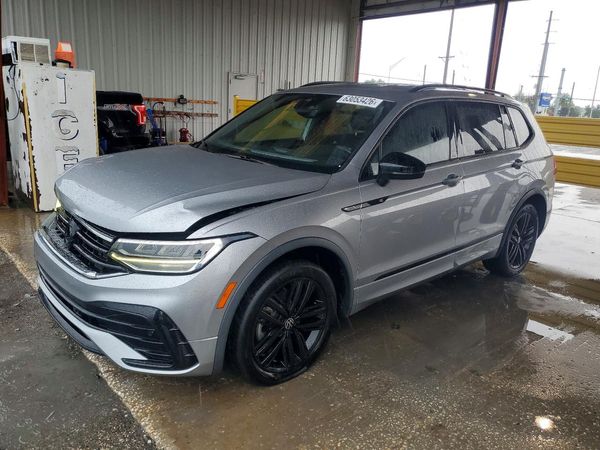 2022 VOLKSWAGEN TIGUAN