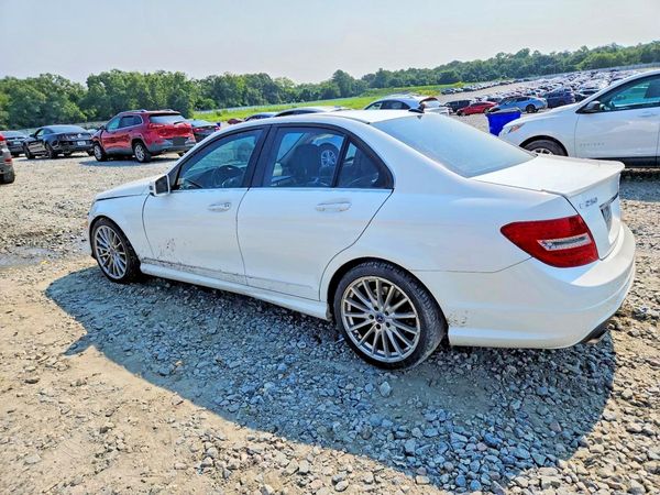 2014 MERCEDES-BENZ C C250
