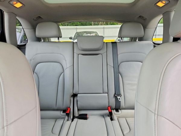 2016 AUDI Q5 quattro Premium Plus — SUVN