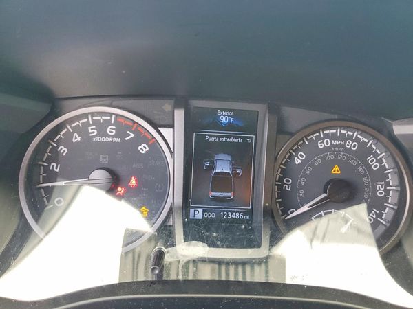 2021 TOYOTA TACOMA SR5