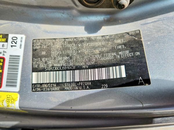 2018 TOYOTA SIENNA