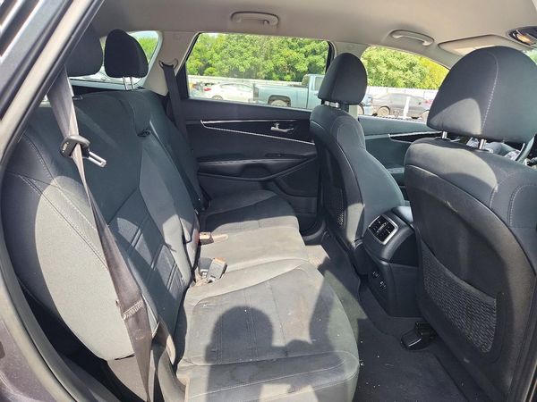 2020 KIA SORENTO
