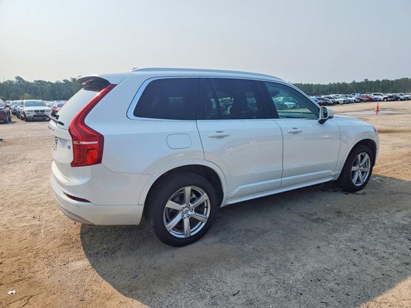 2022 VOLVO XC90 Momentum (excl S60)