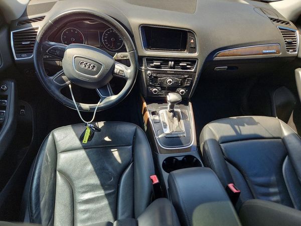 2013 AUDI Q5 Premium Hybrid