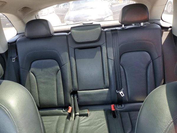 2013 AUDI Q5 Premium Hybrid