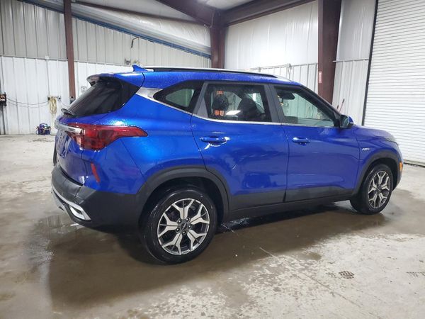 2022 KIA SELTOS EX
