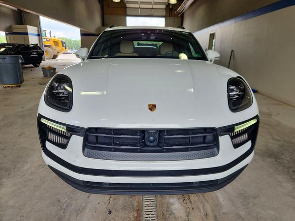 2023 PORSCHE MACAN S