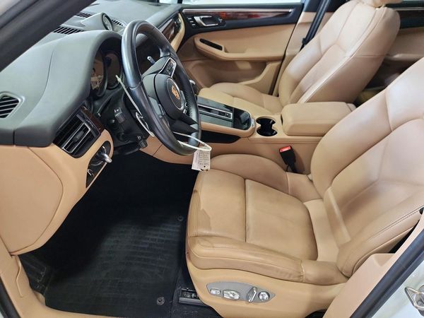 2023 PORSCHE MACAN S