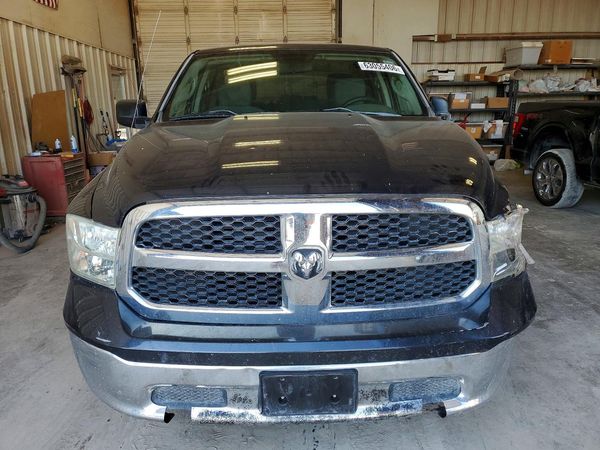 2013 RAM 1500 SLT