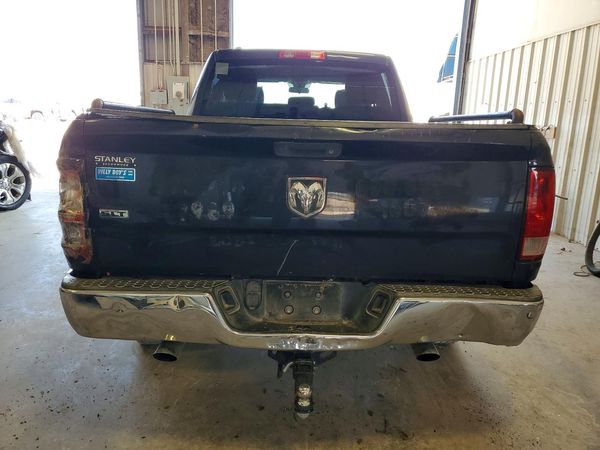 2013 RAM 1500 SLT