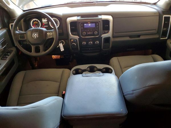 2013 RAM 1500 SLT