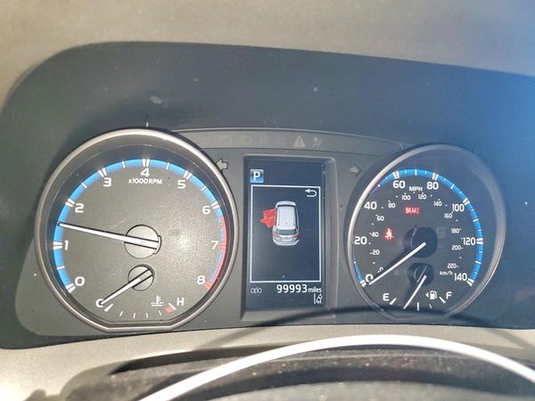 2017 TOYOTA RAV4 XLE