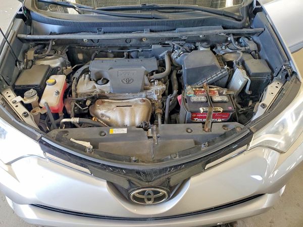 2017 TOYOTA RAV4 XLE