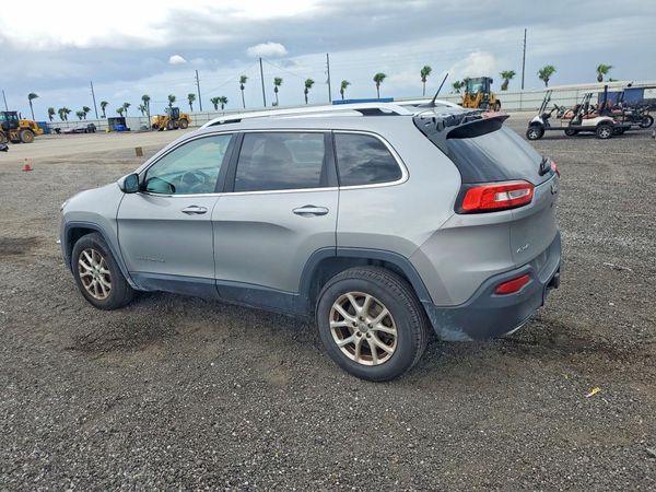 2015 JEEP CHEROKEE LATITUDE 4X4