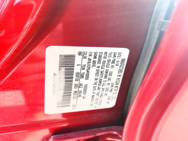 2018 NISSAN ROGUE — VINS
