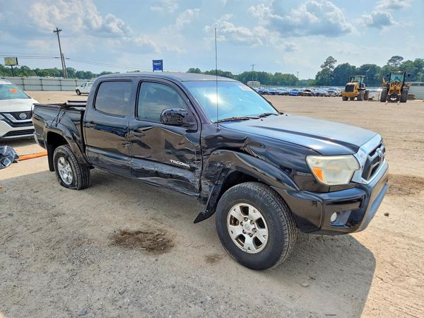 2015 TOYOTA TACOMA