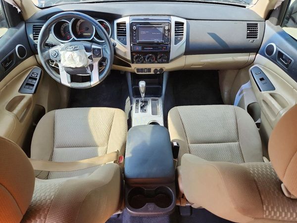 2015 TOYOTA TACOMA