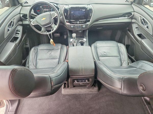 2021 CHEVROLET TRAVERSE LT