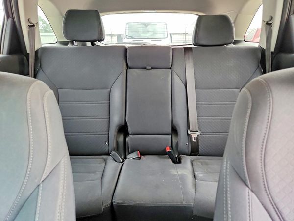 2018 KIA SORENTO L, LX