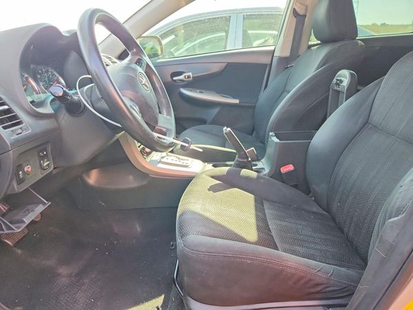2012 TOYOTA COROLLA