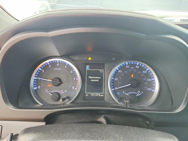 2019 TOYOTA HIGHLANDER LE/LE Plus