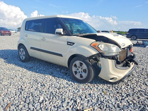 2013 KIA SOUL All Trims
