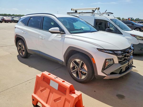 2026 HYUNDAI TUCSON SEL, SEL Plus