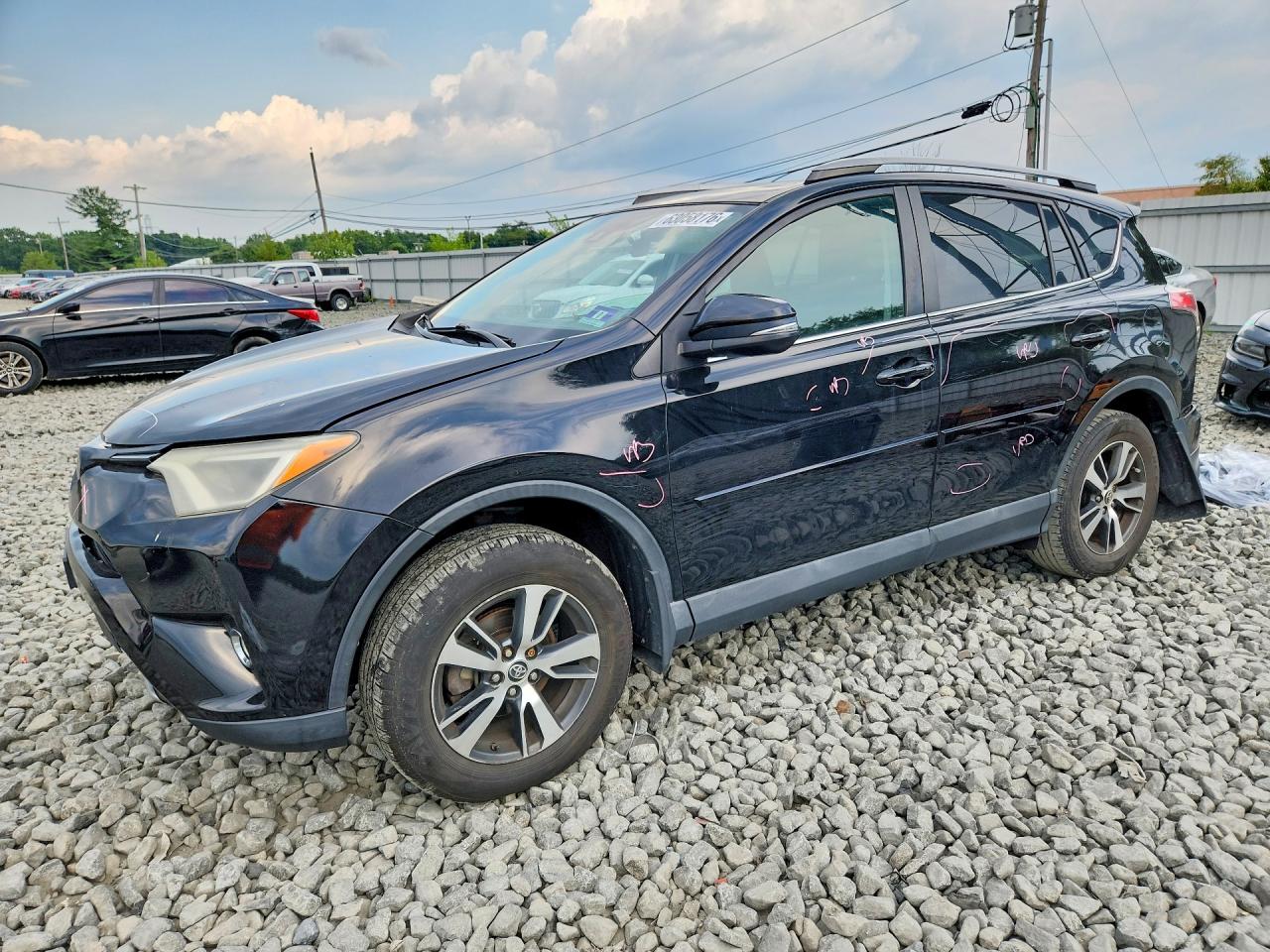 2017 TOYOTA RAV4