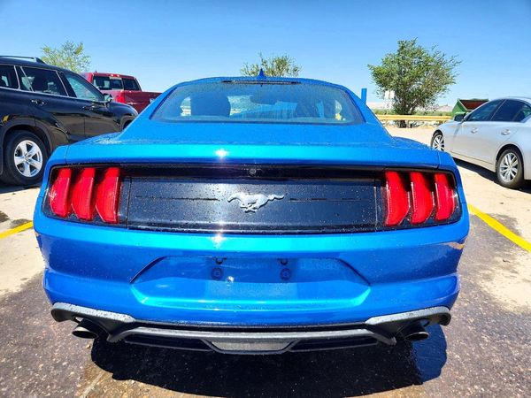 2021 FORD MUSTANG I4 Coupe