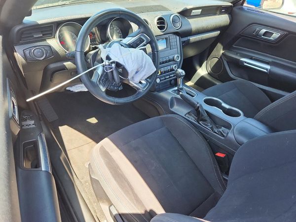 2021 FORD MUSTANG I4 Coupe