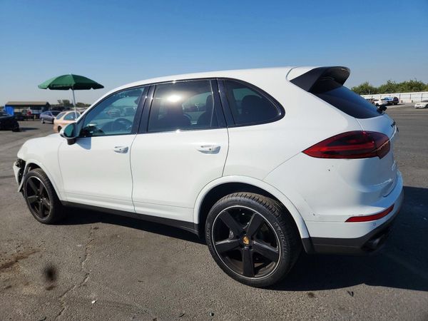 2018 PORSCHE CAYENNE Base / Platinum Edition