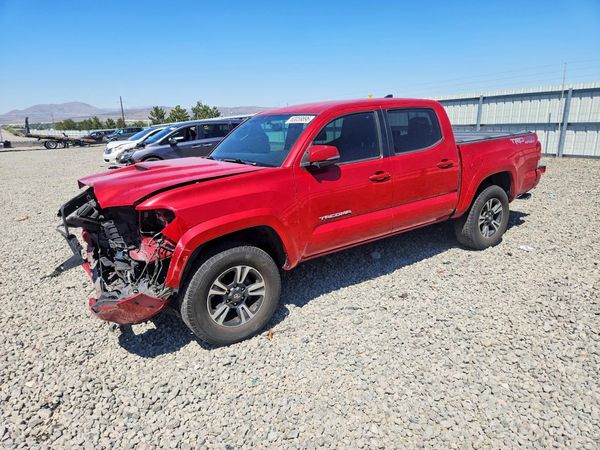 2017 TOYOTA TACOMA