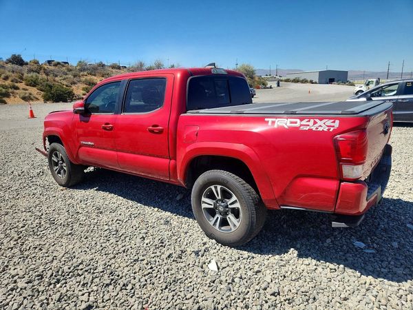 2017 TOYOTA TACOMA