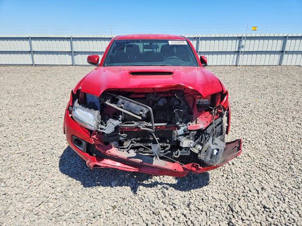 2017 TOYOTA TACOMA