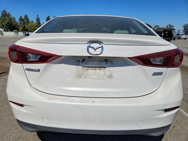 2015 MAZDA 3 Touring/GS