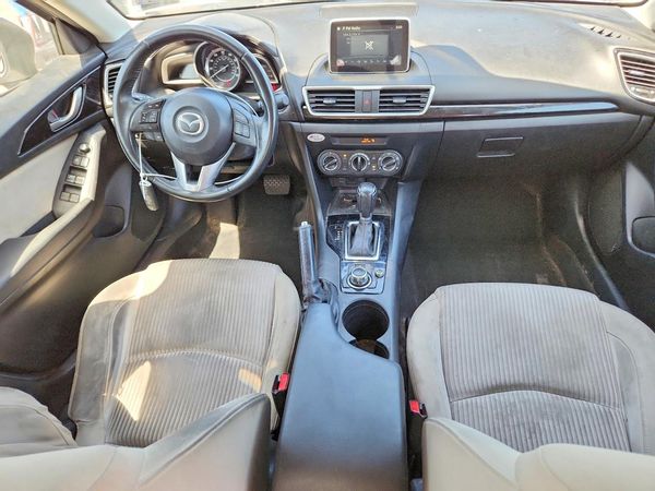 2015 MAZDA 3 Touring/GS