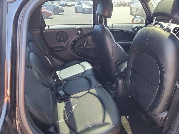 2016 MINI COOPER