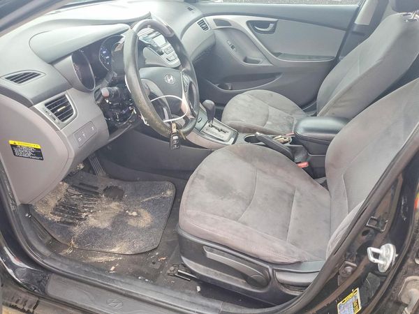 2013 HYUNDAI ELANTRA