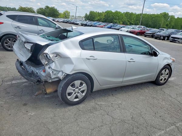 2018 KIA FORTE
