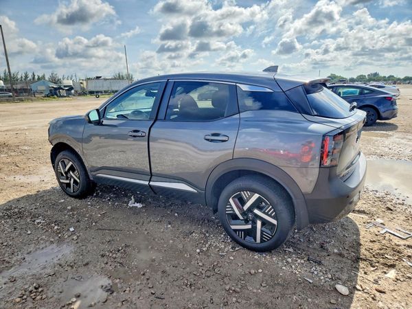 2025 NISSAN KICKS SV