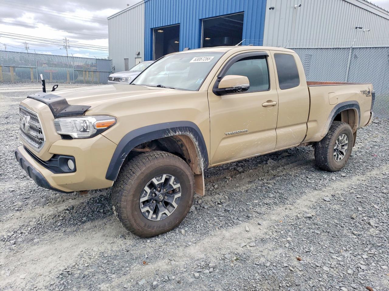 2016 TOYOTA TACOMA