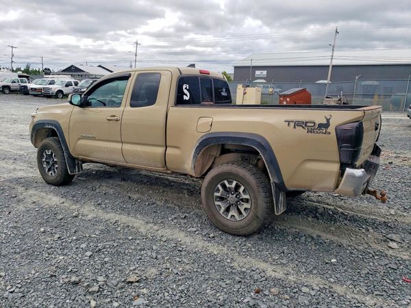 2016 TOYOTA TACOMA