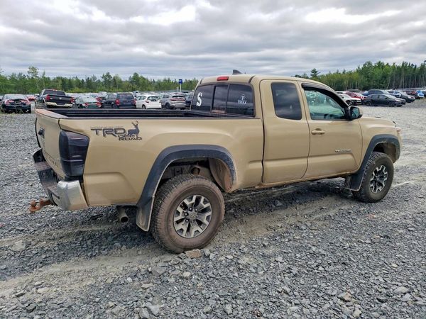 2016 TOYOTA TACOMA
