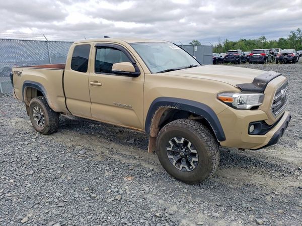 2016 TOYOTA TACOMA