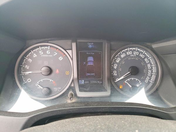 2016 TOYOTA TACOMA
