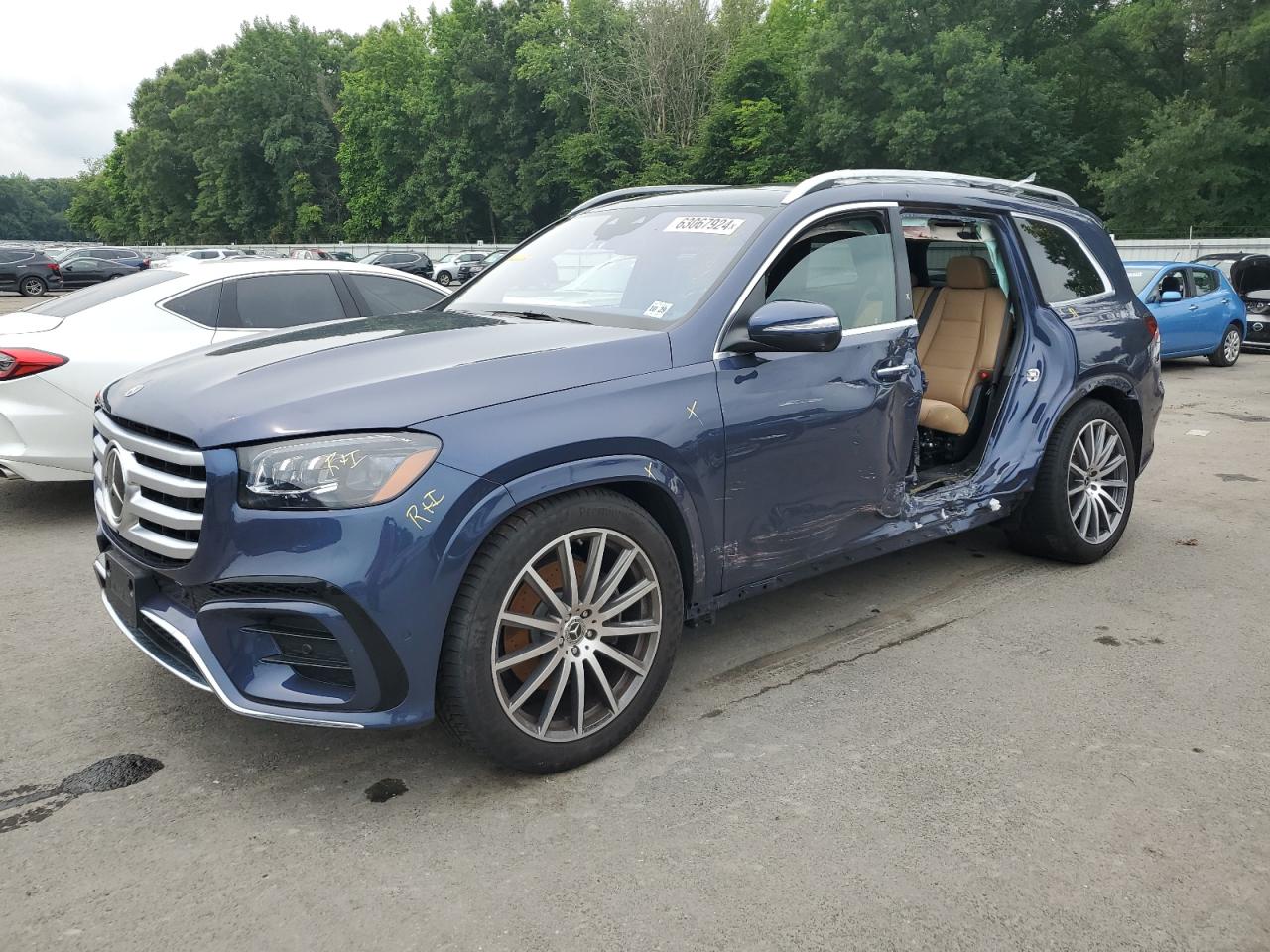 2024 MERCEDES-BENZ GLS