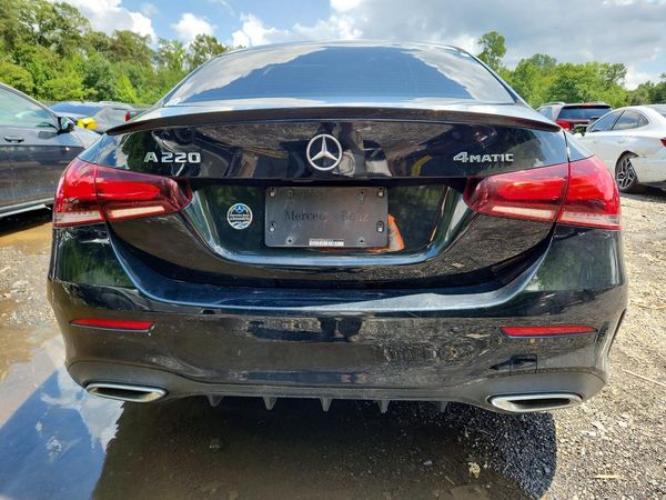 2019 MERCEDES-BENZ A A220-4M